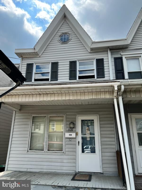 Property Photo:  509 W Market Street  PA 17961 