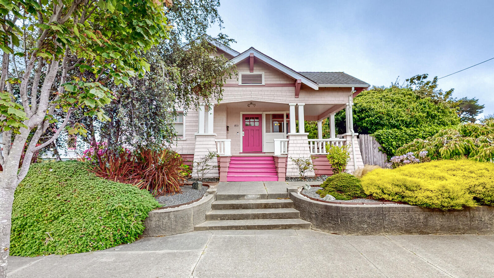 Property Photo: 833 D Street CA 95501