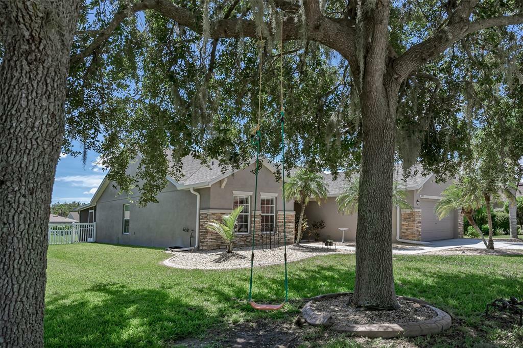 Property Photo:  11415 Walden Loop  FL 34219 