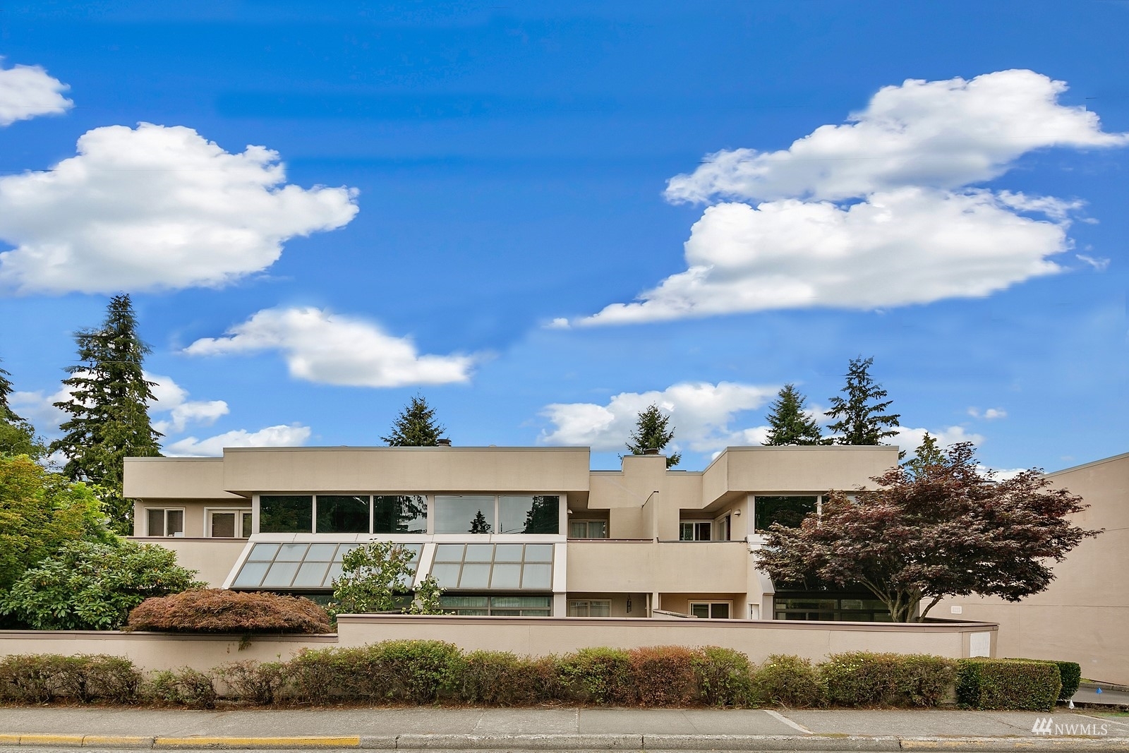 8225 212th Street SW 304  Edmonds WA 98026 photo