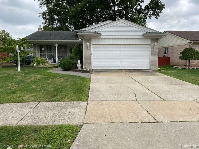 21697 Tulipwood Street  Woodhaven MI 48183 photo