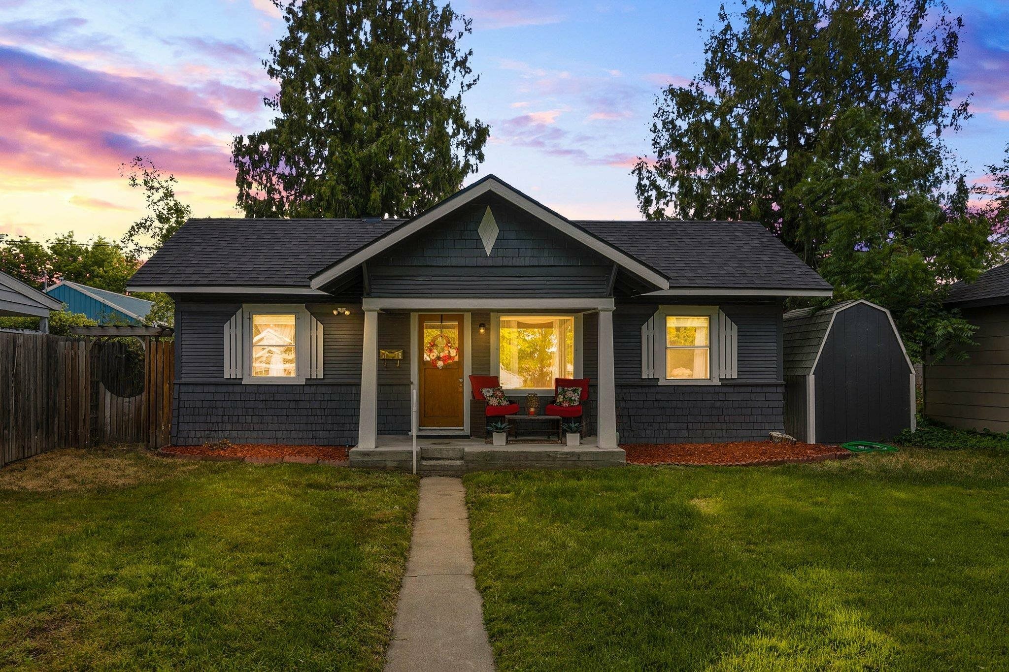 Property Photo: 5108 N Madison St WA 99205-5344