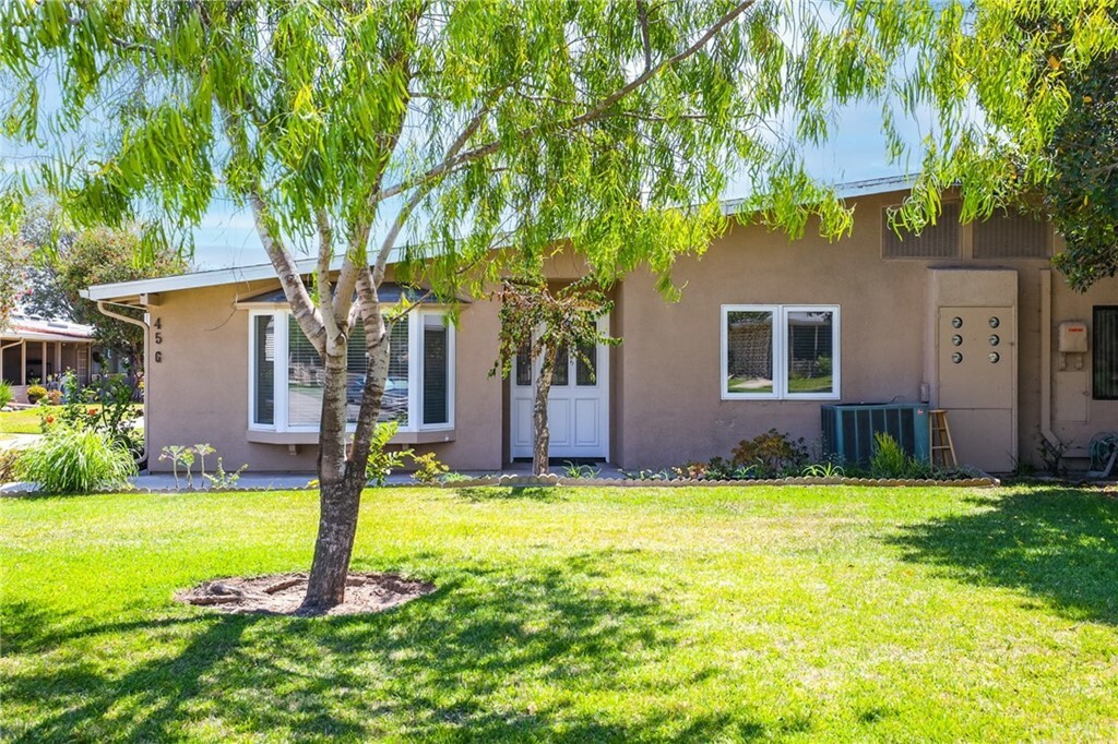 Property Photo: 1261 Knollwood Rd. #45G CA 90740