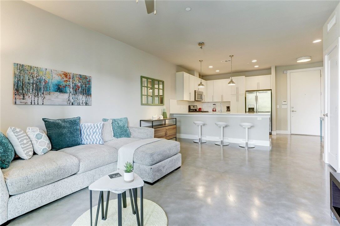 Property Photo:  2724 Treble Lane 302  TX 78704 