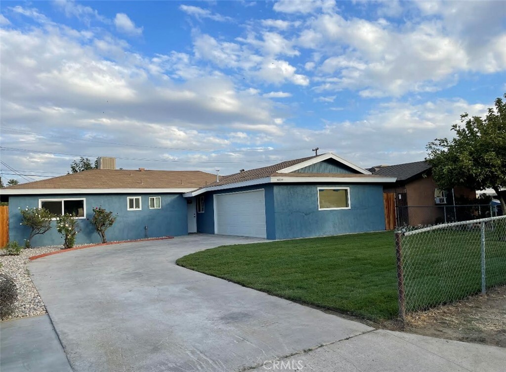 5804 Gary Place  Bakersfield CA 93307 photo