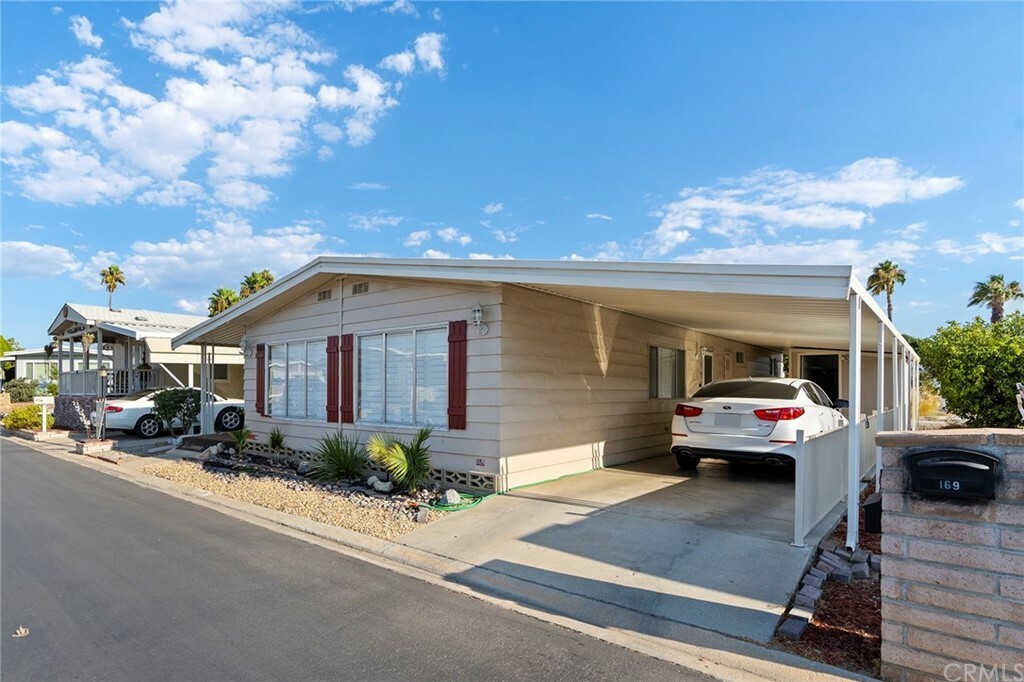 Property Photo:  601 N Kirby Street 169  CA 92545 