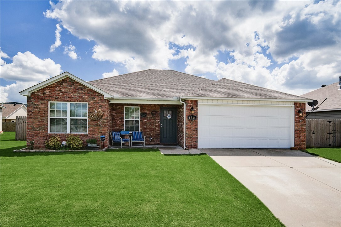 1234 S Gentle Valley Drive  Fayetteville AR 72704 photo