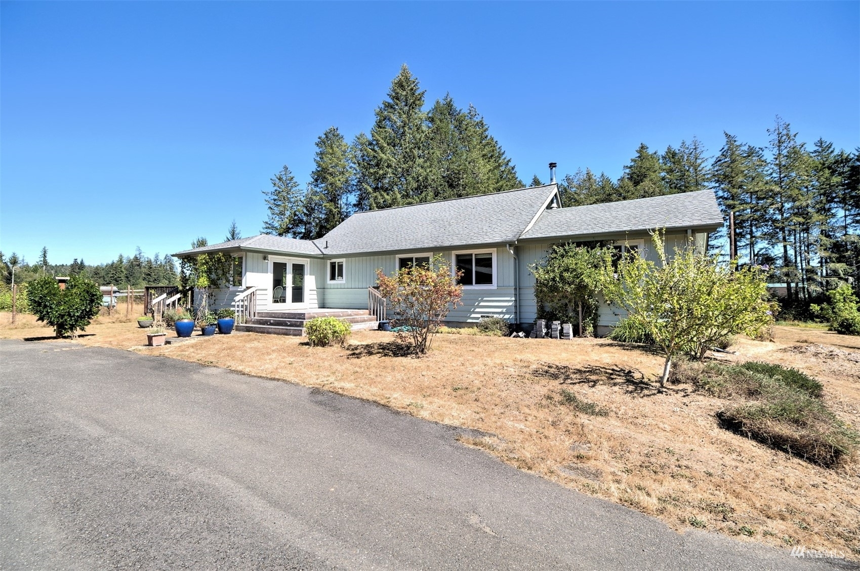 Property Photo:  5051 E Grapeview Loop Road  WA 98524 