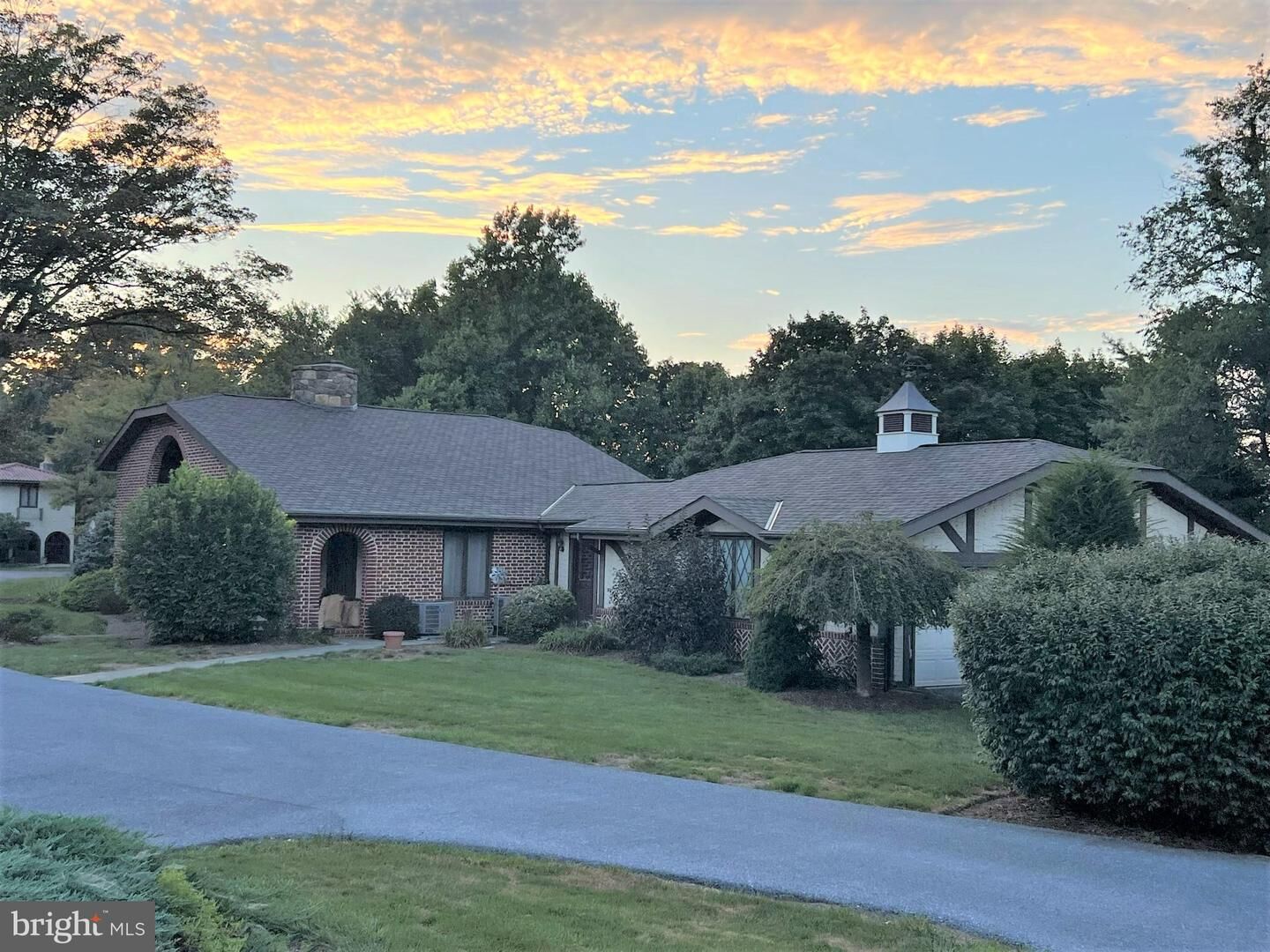 Property Photo: 141 Cindalyn Drive PA 17557