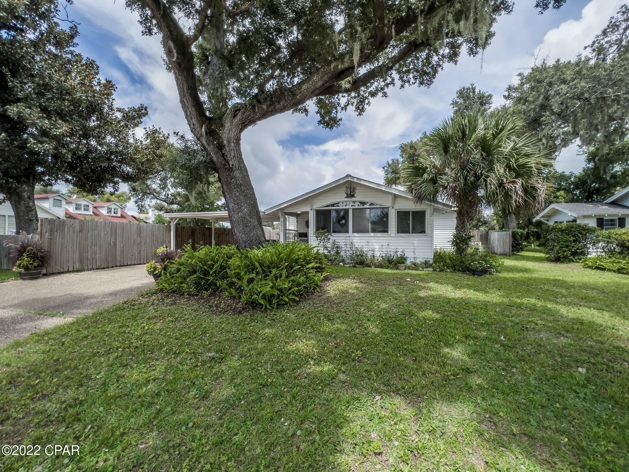 Property Photo:  2612 W 10th Street  FL 32401 