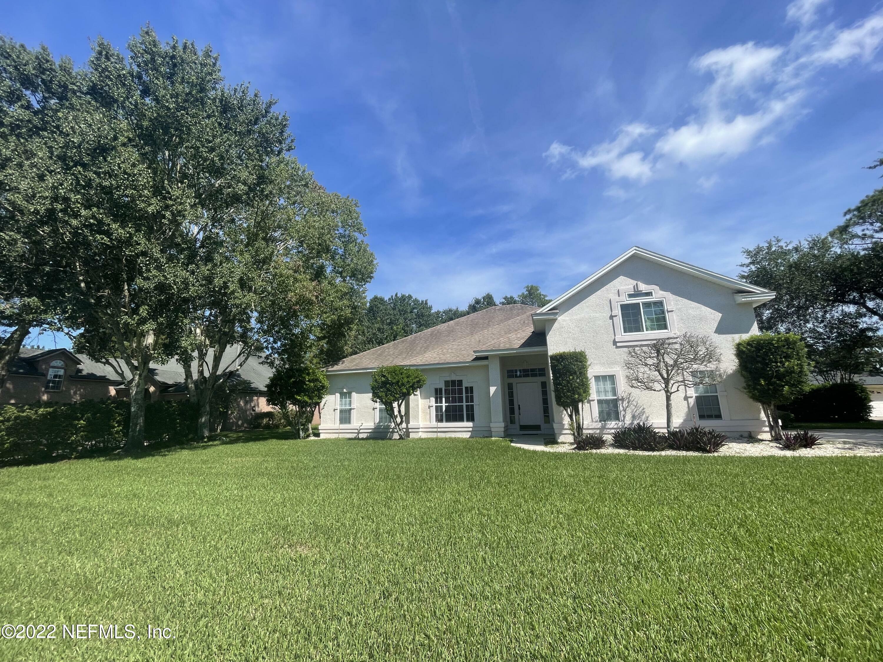 Property Photo:  1527 Silver Bell Lane  FL 32003 