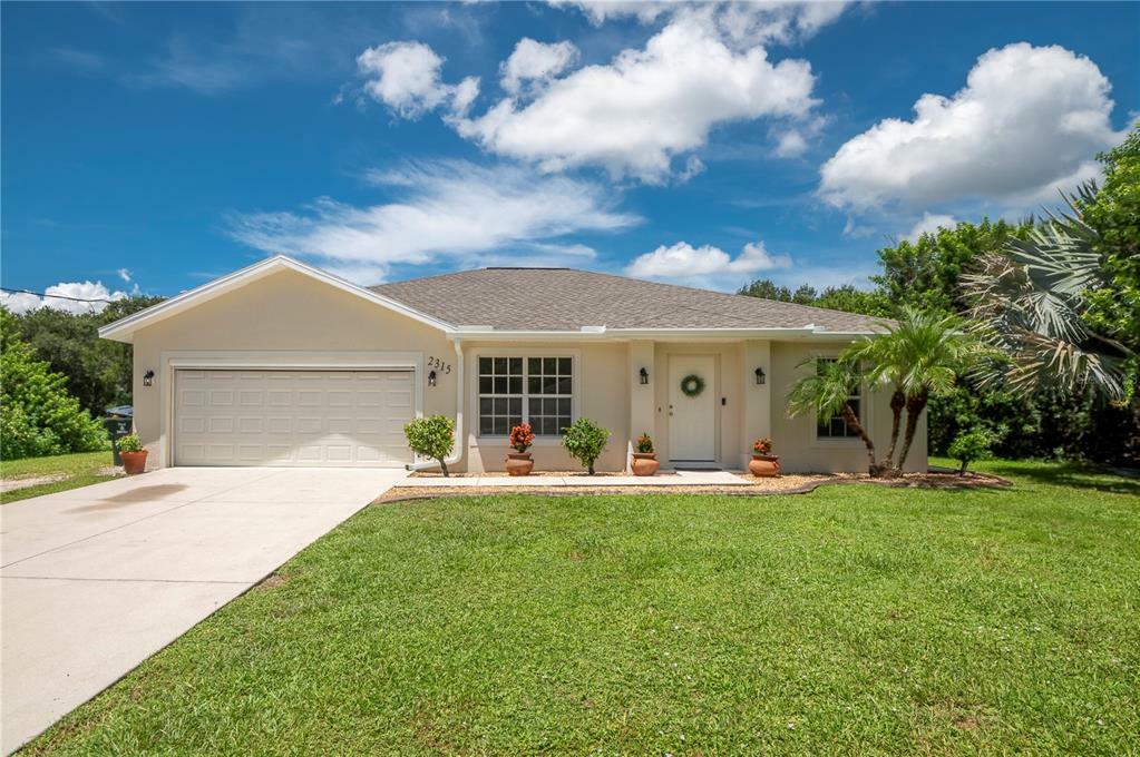 Property Photo:  2315 Florala Street  FL 34287 