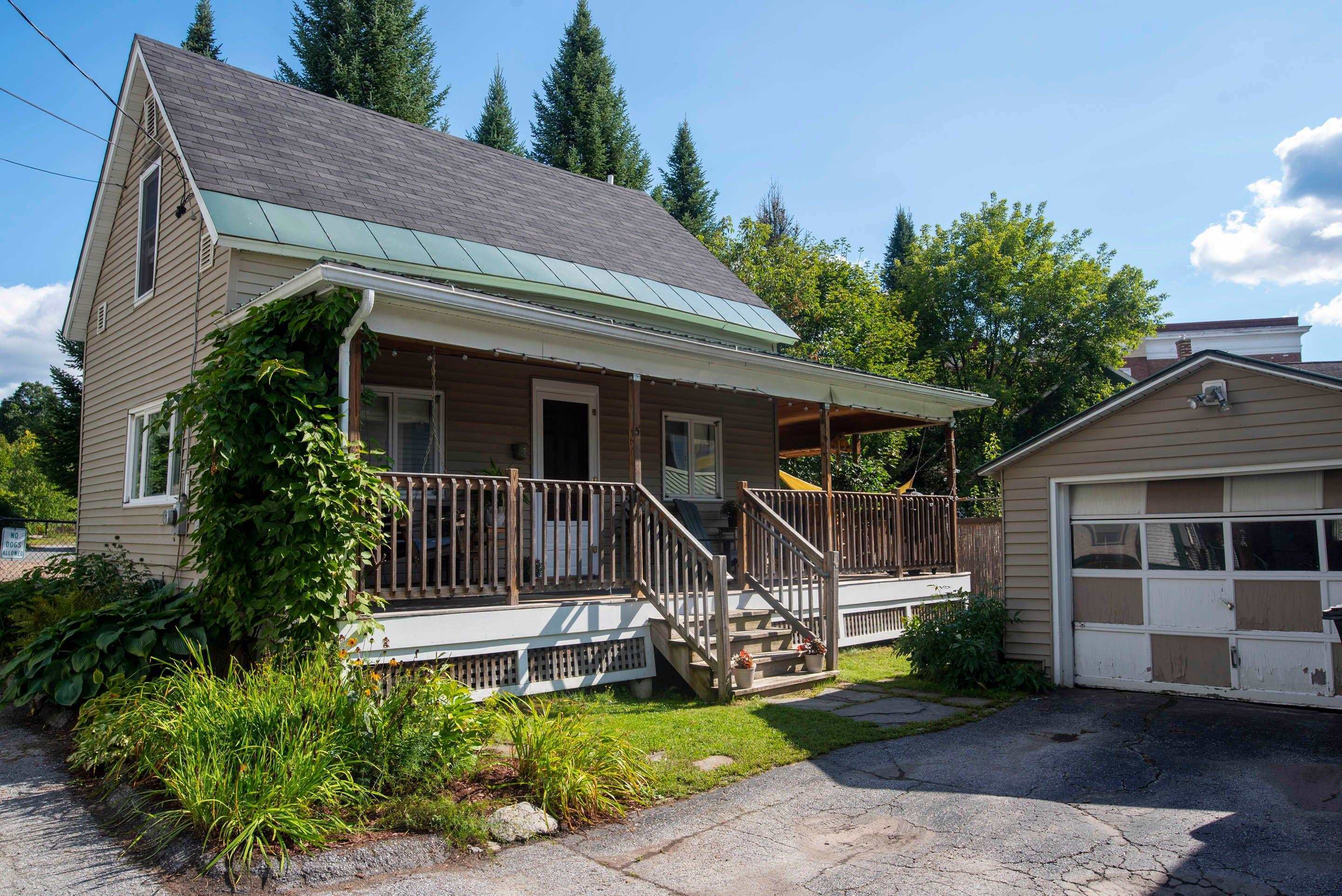 Property Photo: 5 Peck Place VT 05602