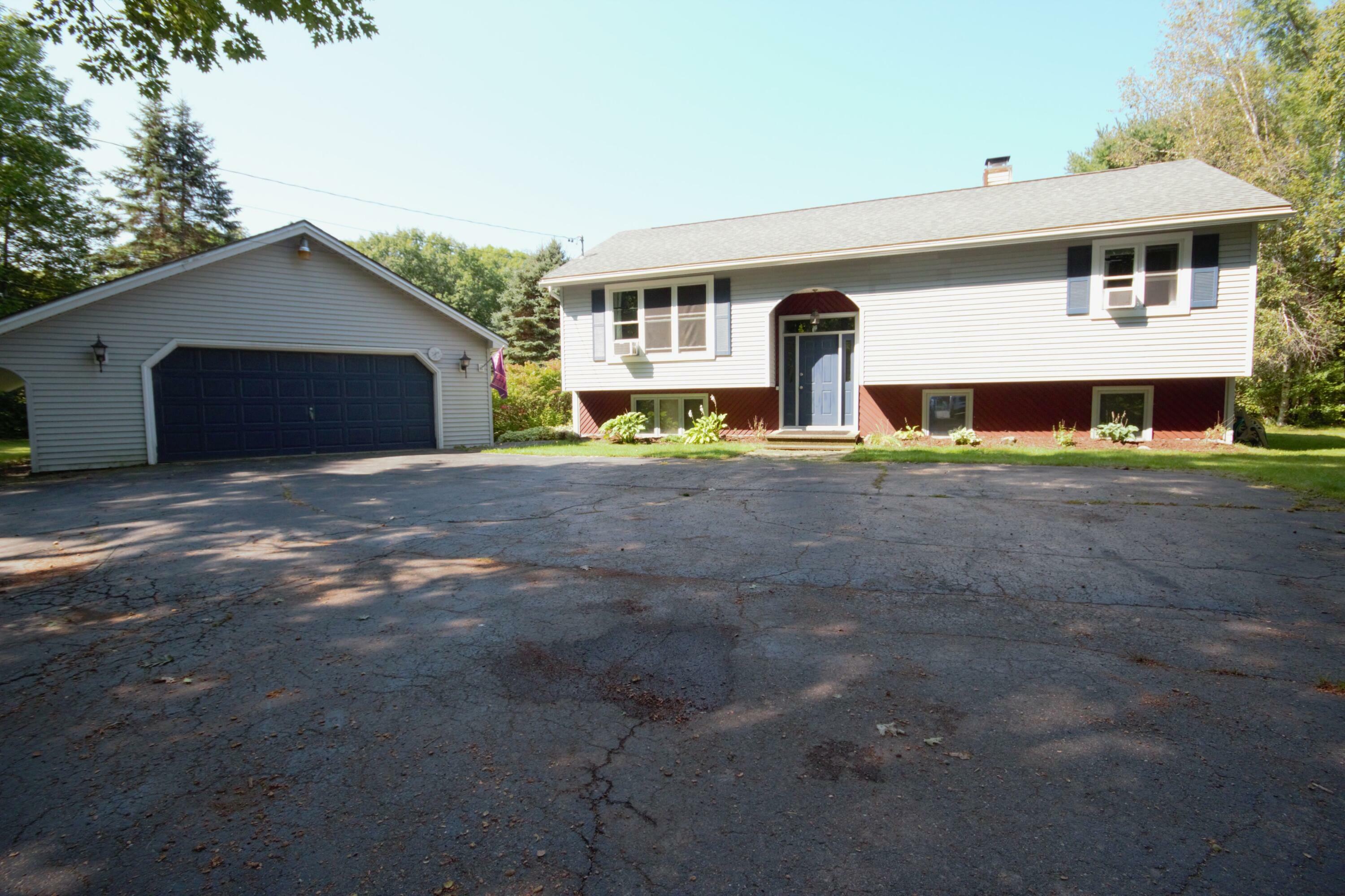 Property Photo: 1296 Hudson Road ME 04401