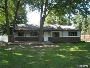 Property Photo:  19669 Merriman Court  MI 48152 