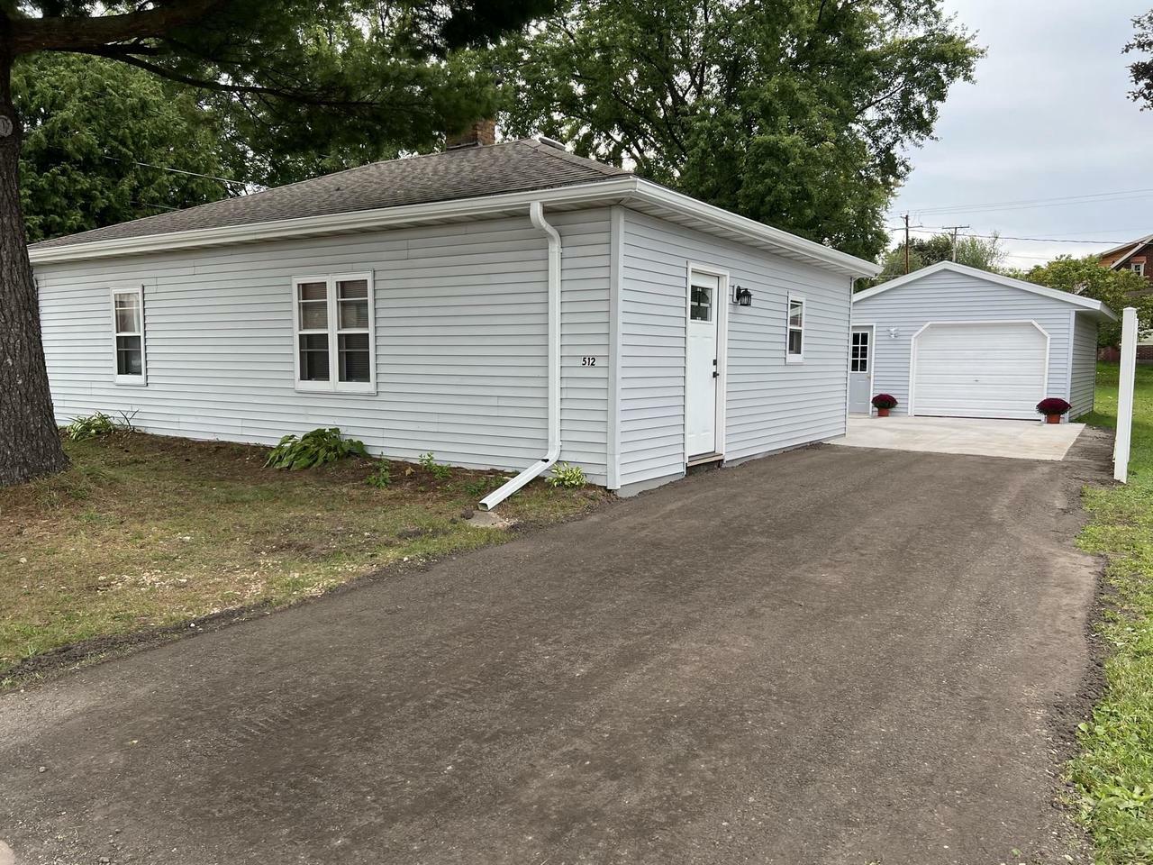 Property Photo:  512 Williams St  WI 54660 