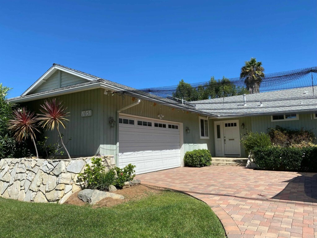 Property Photo:  1051 La Reina Drive  CA 92078 