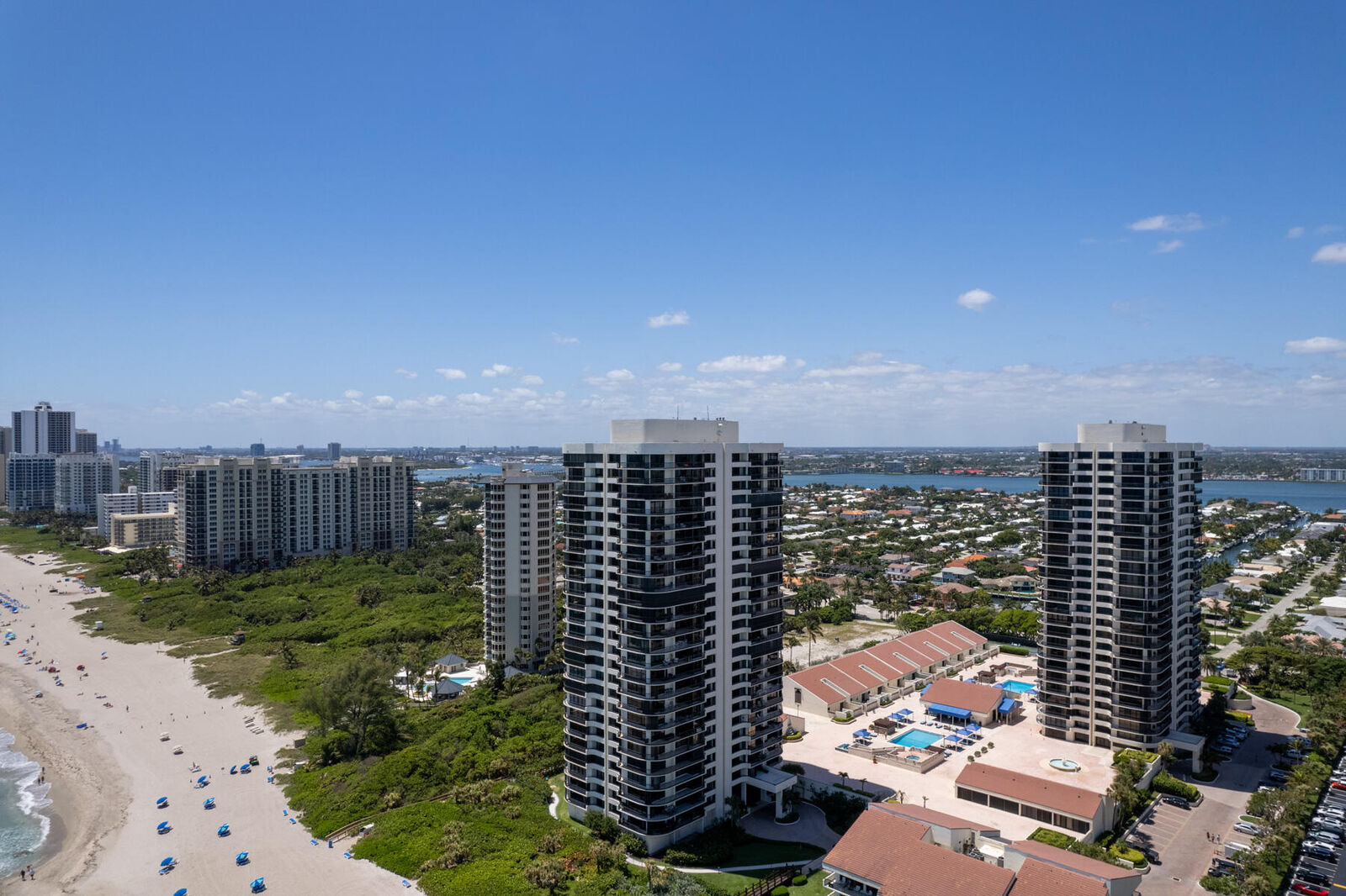 Property Photo: 4100 N Ocean Drive 903 FL 33404