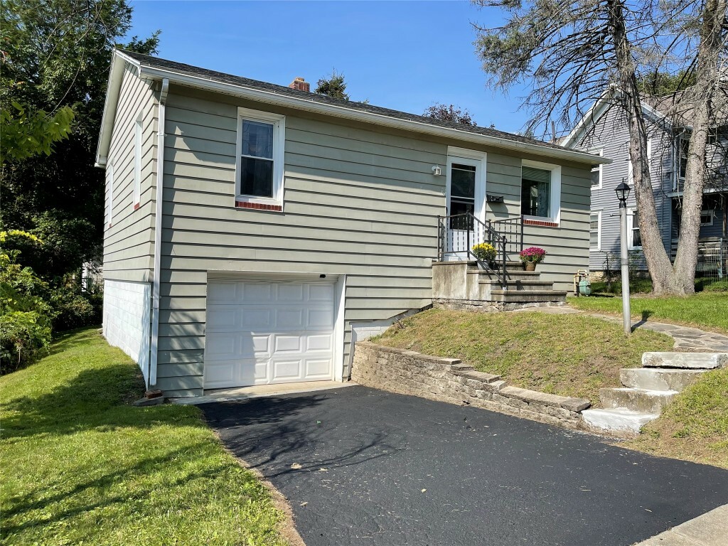 3 Maple Street  Binghamton NY 13905 photo