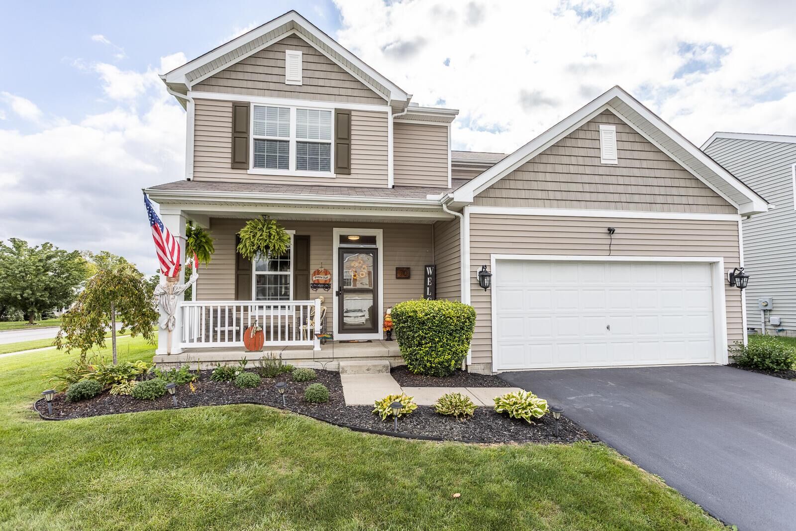 Property Photo:  70 Bazler Lane  OH 43103 