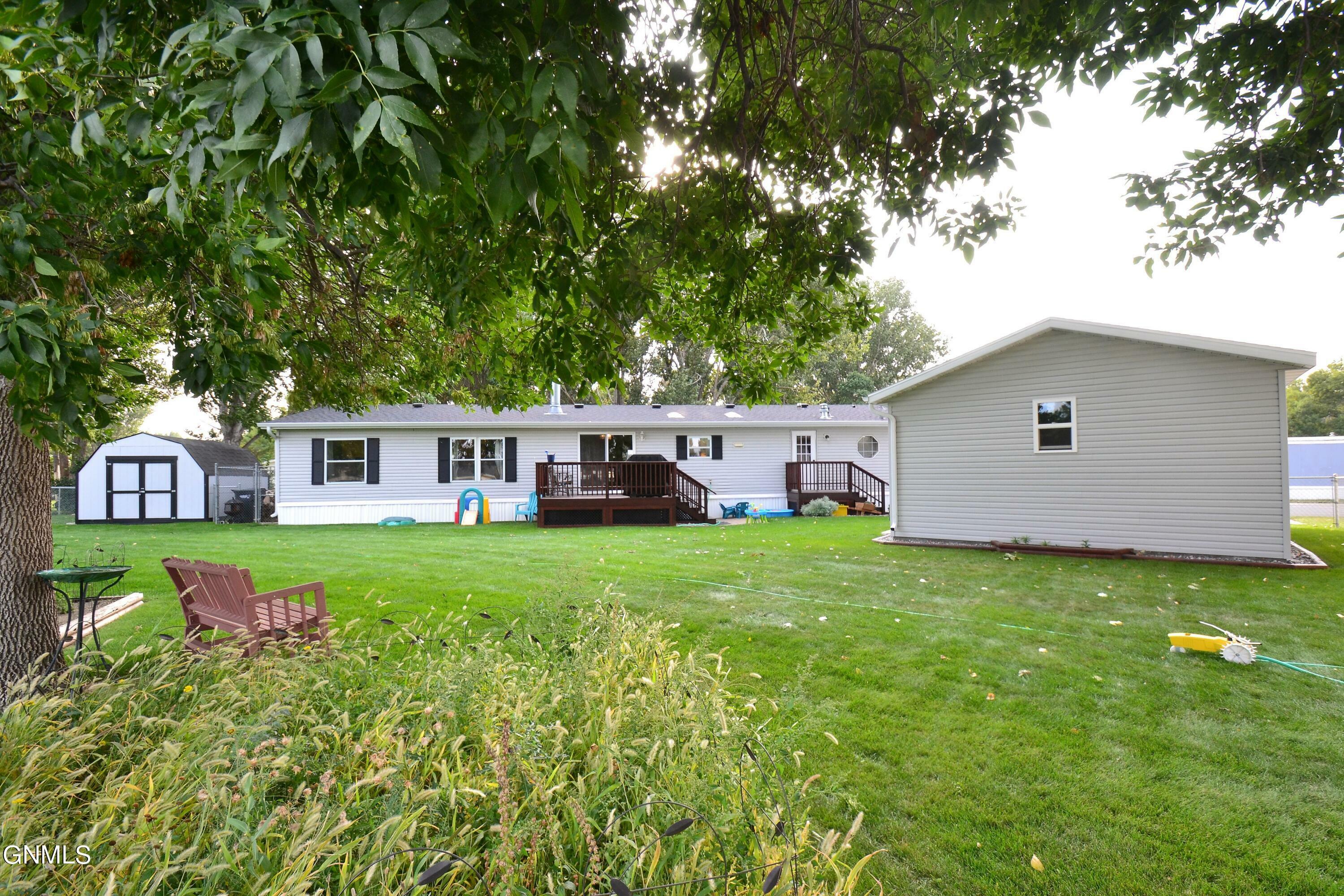 Property Photo:  311 Bedford Boulevard  ND 58504 