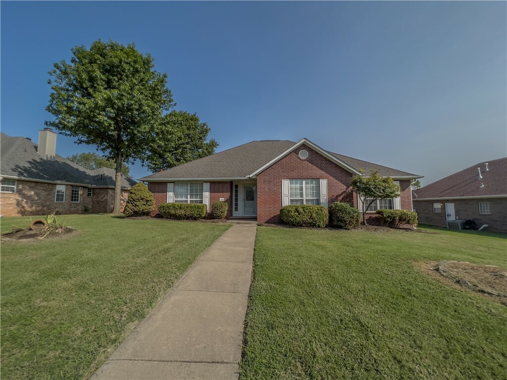 Property Photo:  3000 Red Haven Street  AR 72712 