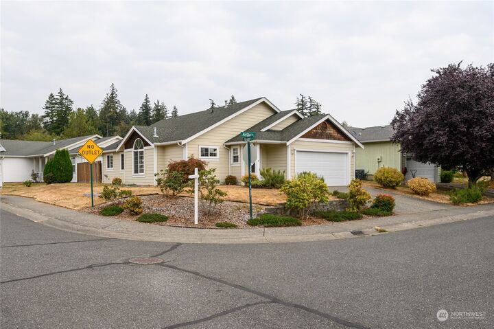 664 Aletha Lane  Bellingham WA 98226 photo