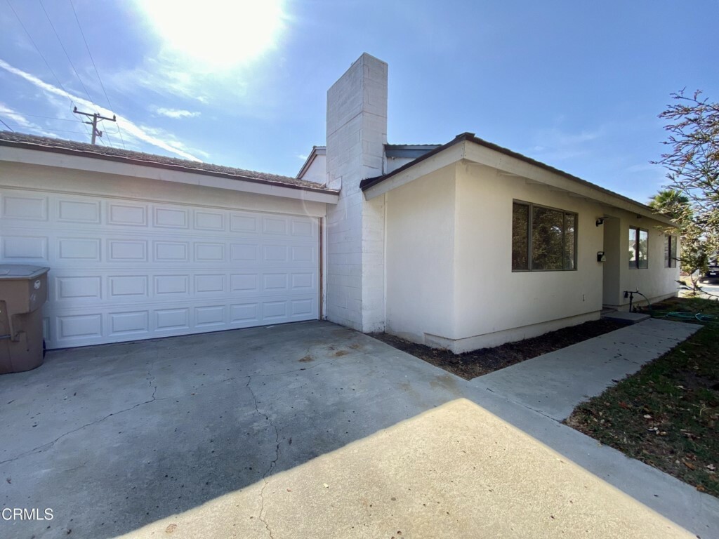 Property Photo:  1710 Roman Avenue  CA 93010 