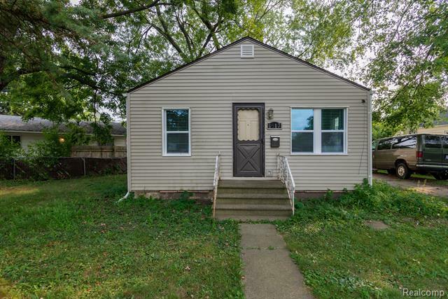 Property Photo:  1517 Earlmoor Boulevard  MI 48506 