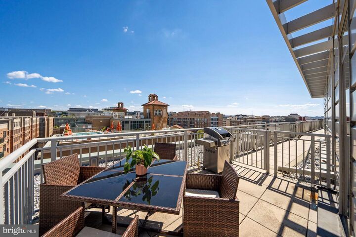 2425 L Street NW 908  Washington DC 20037 photo