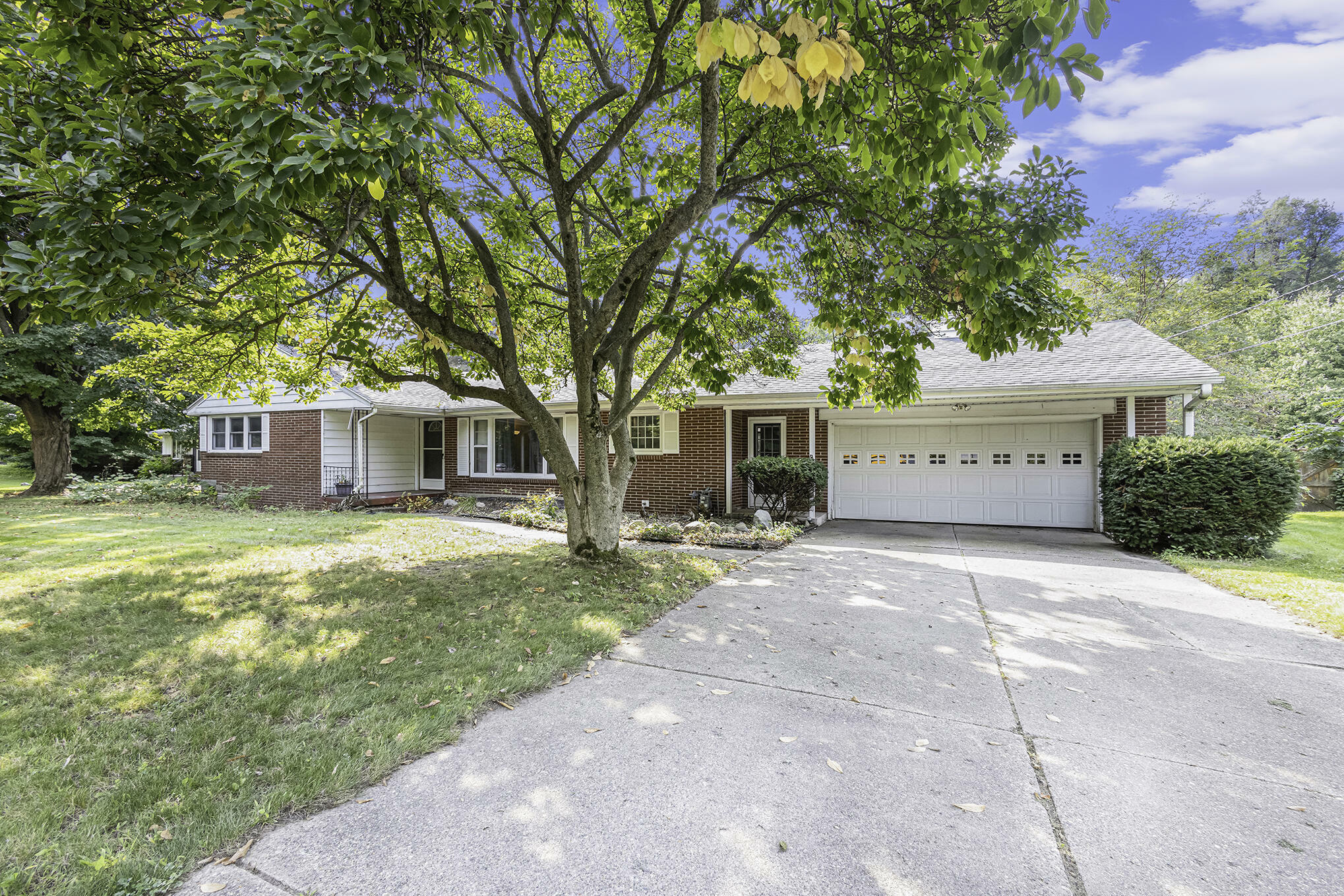 Property Photo: 545 Maynard Avenue NW MI 49504