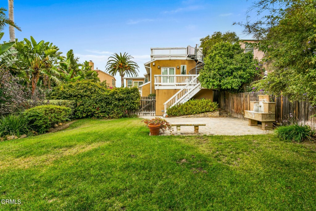 Property Photo:  396 Fairview Drive  CA 93001 