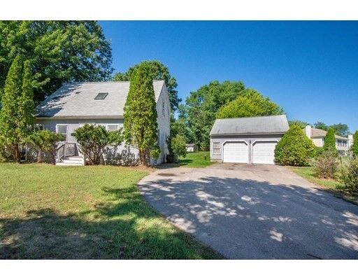 Property Photo:  115 Woodpecker Road  MA 02070 