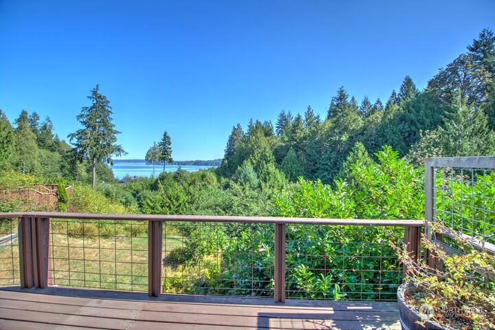 Property Photo:  6218 Boardman Road NW  WA 98502 