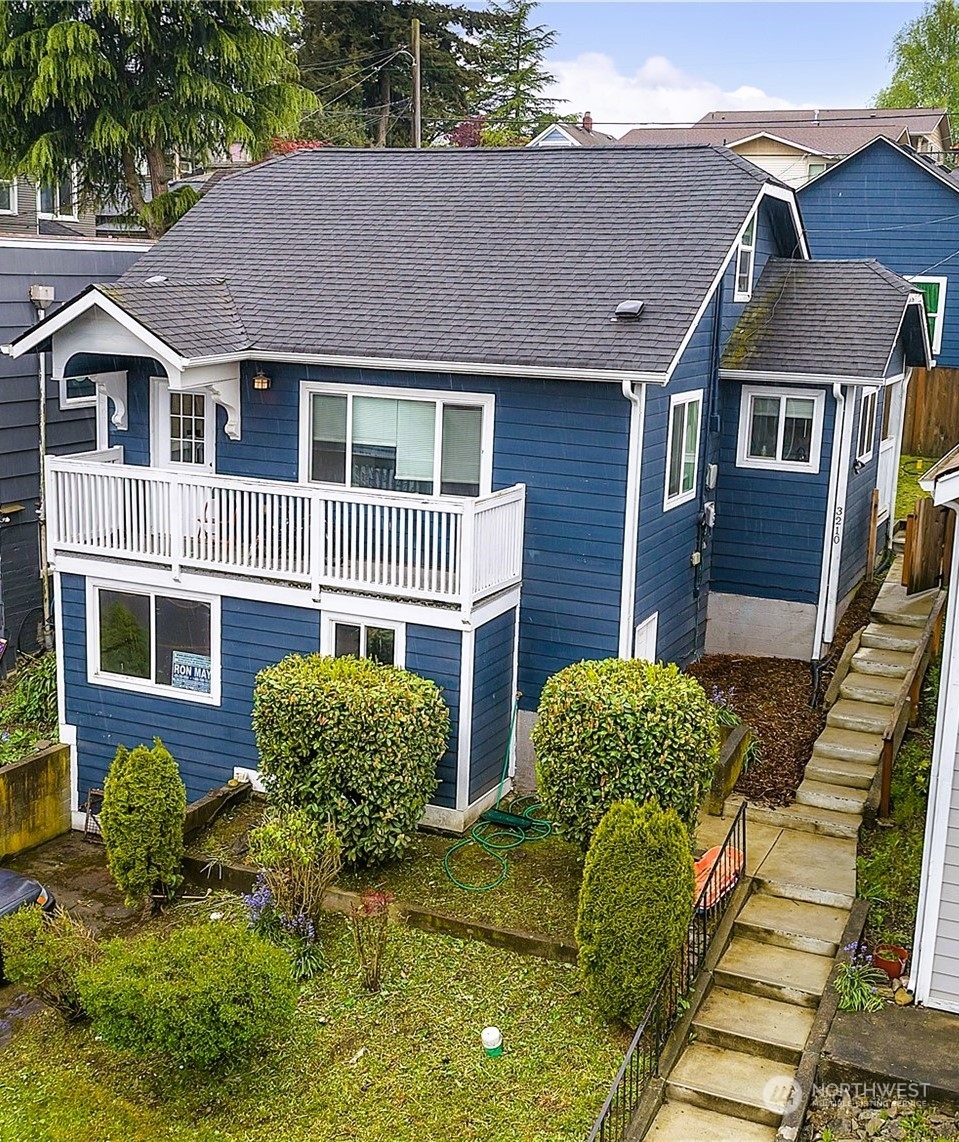 Property Photo: 3210 Lombard Avenue WA 98201