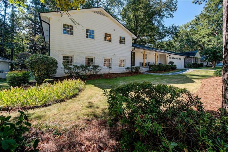 Property Photo:  1801 Chancery Lane  GA 30341 