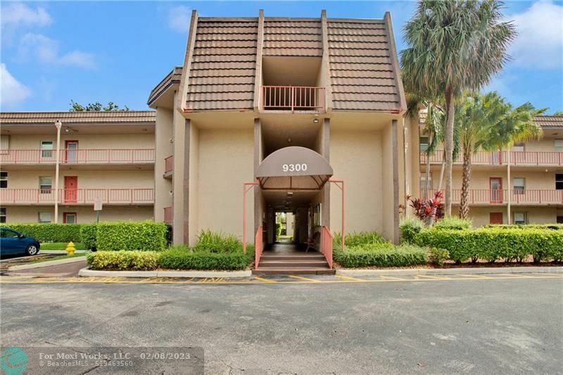 Property Photo: 9300 Lime Bay Blvd 315 FL 33321