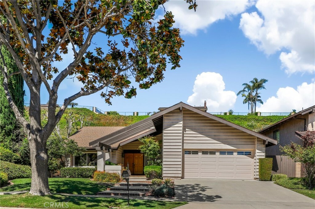 Property Photo:  1739 N Mountain View Place  CA 92831 
