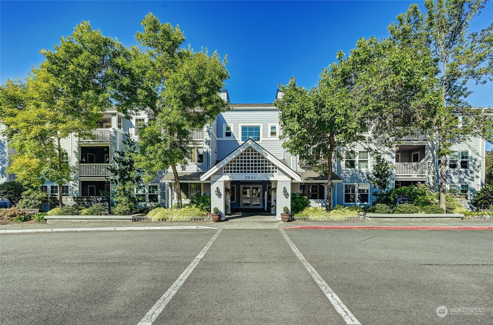 Property Photo:  3941 226th Place SE 108  WA 98029 