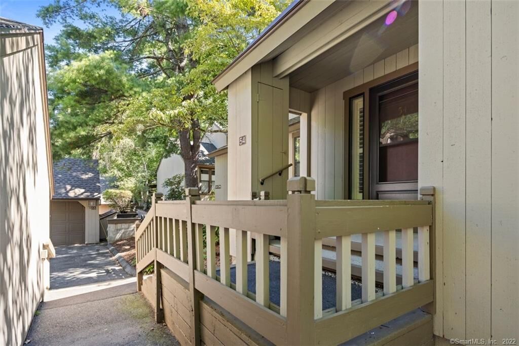 Property Photo:  54 Byron Drive 54  CT 06001