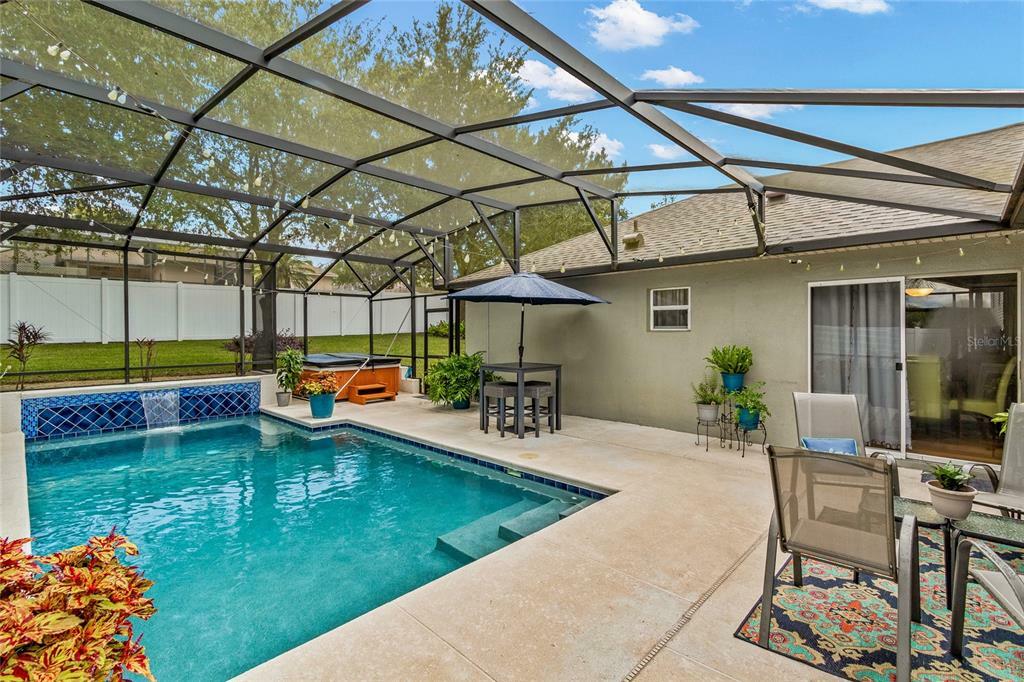 Property Photo:  1109 Blackjack Ridge Street  FL 34715 