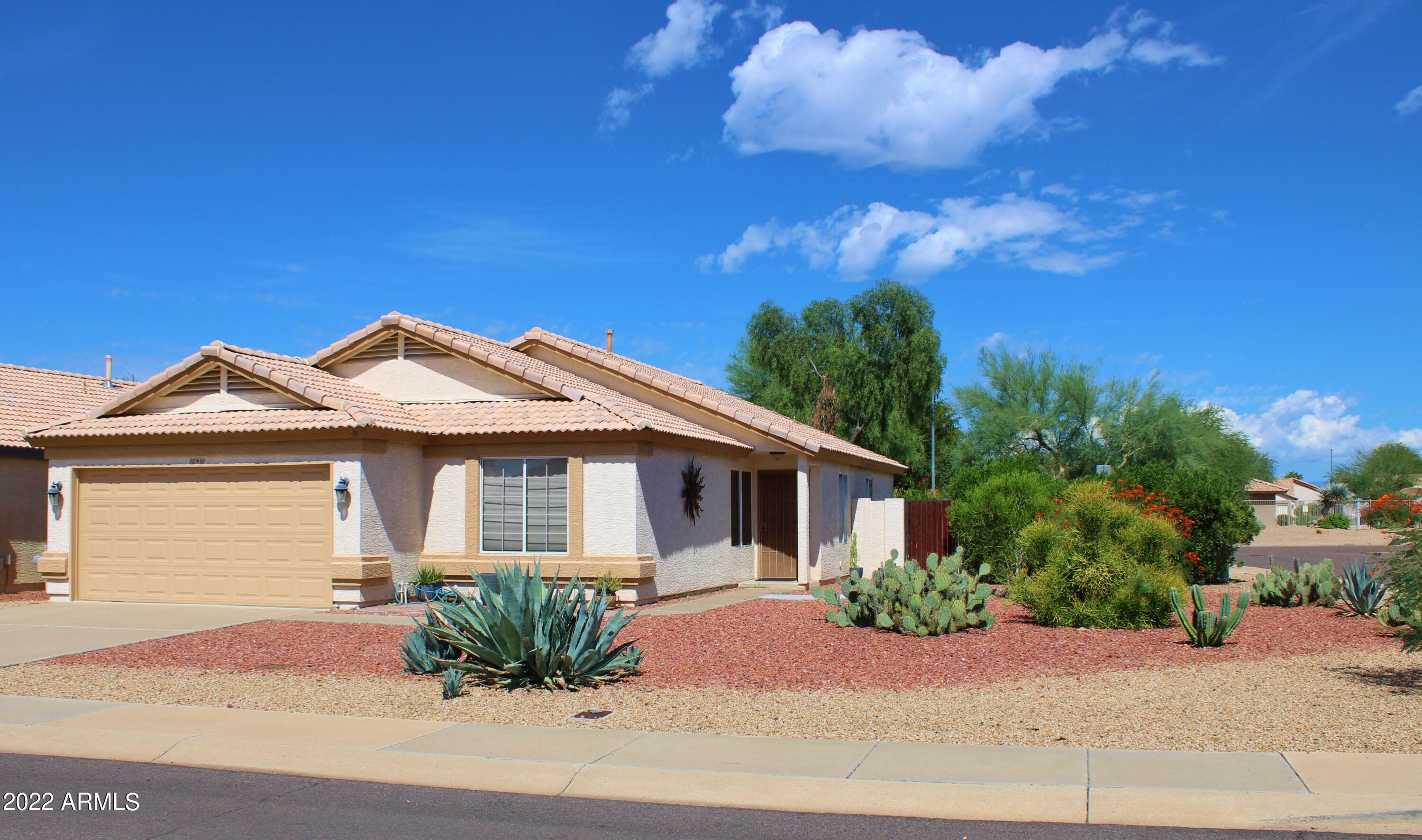 Property Photo:  10510 W Mohawk Lane  AZ 85382 