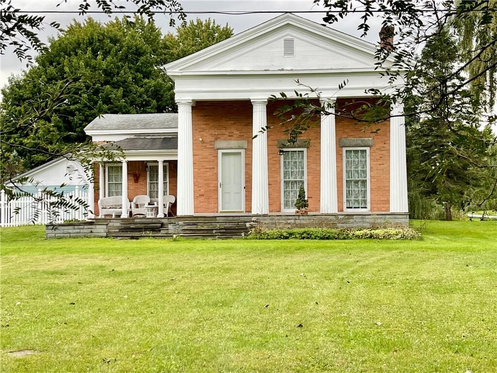 Property Photo: 1850 E River Rd Road NY 13165