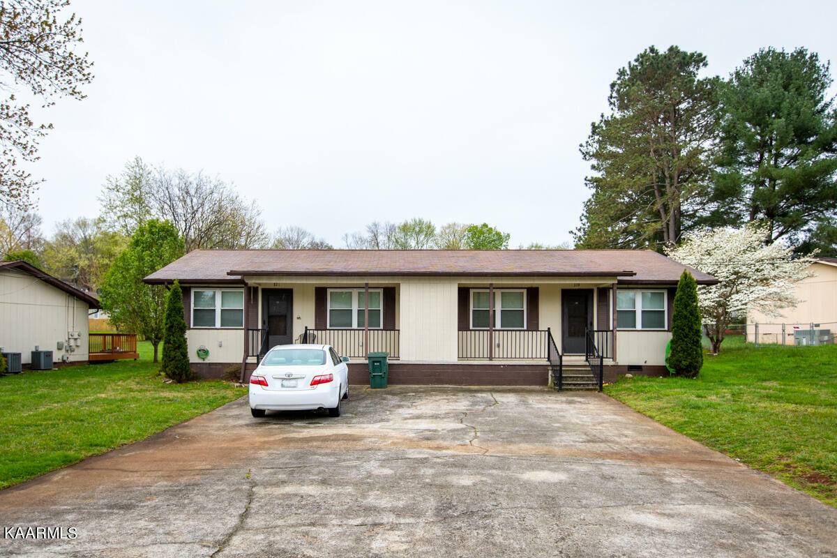 Property Photo:  319 &Amp 321 Arrowhead Dr.  TN 37801 