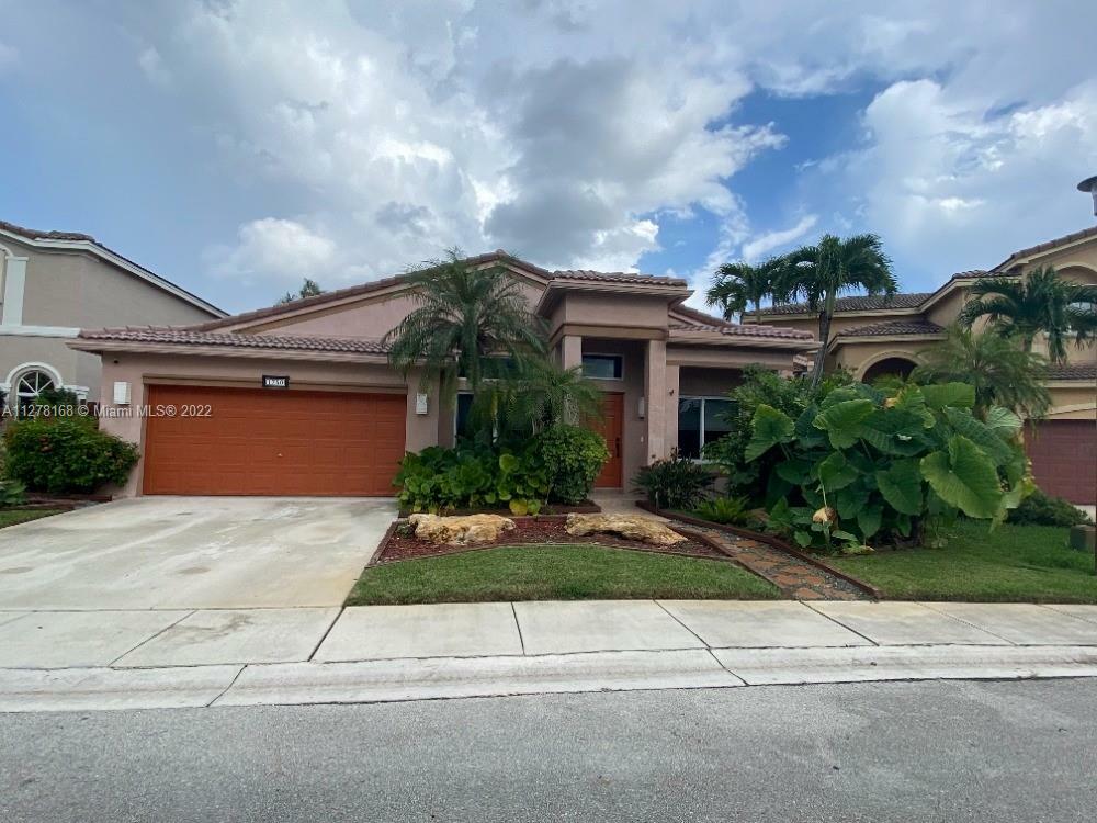 Property Photo:  1750 SW 106th Ter  FL 33324 