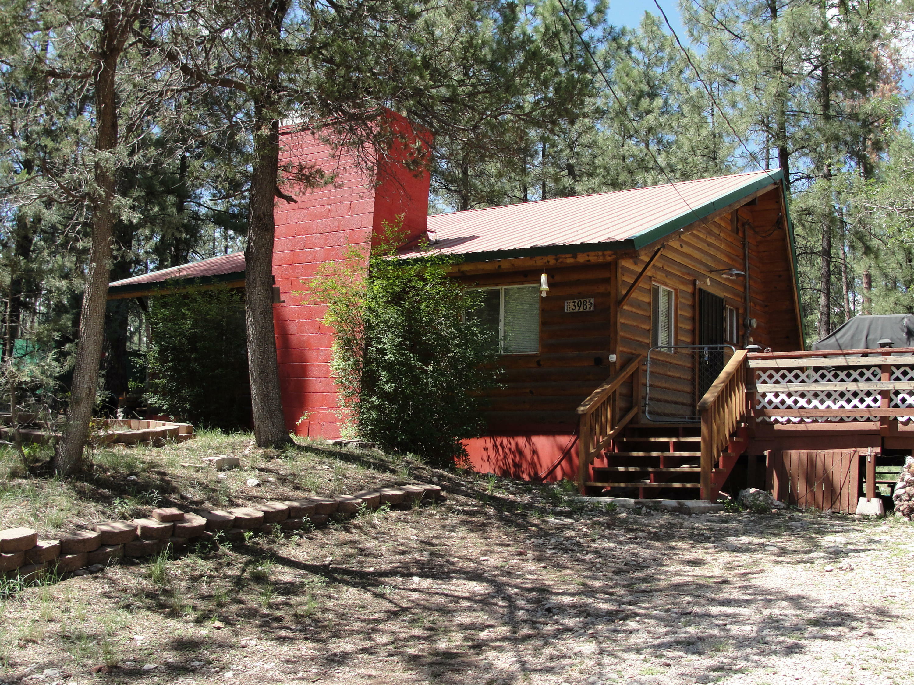 Property Photo:  398 W Standage Drive  AZ 85541 