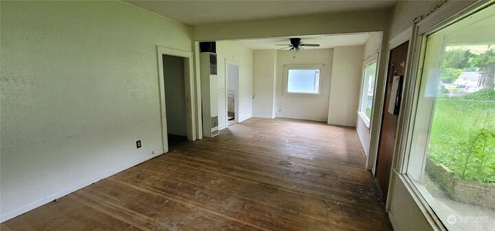 Property Photo: 2320 Sumner Avenue WA 98550