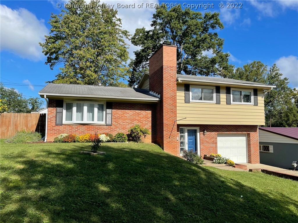 Property Photo: 913 Laing Street WV 25177