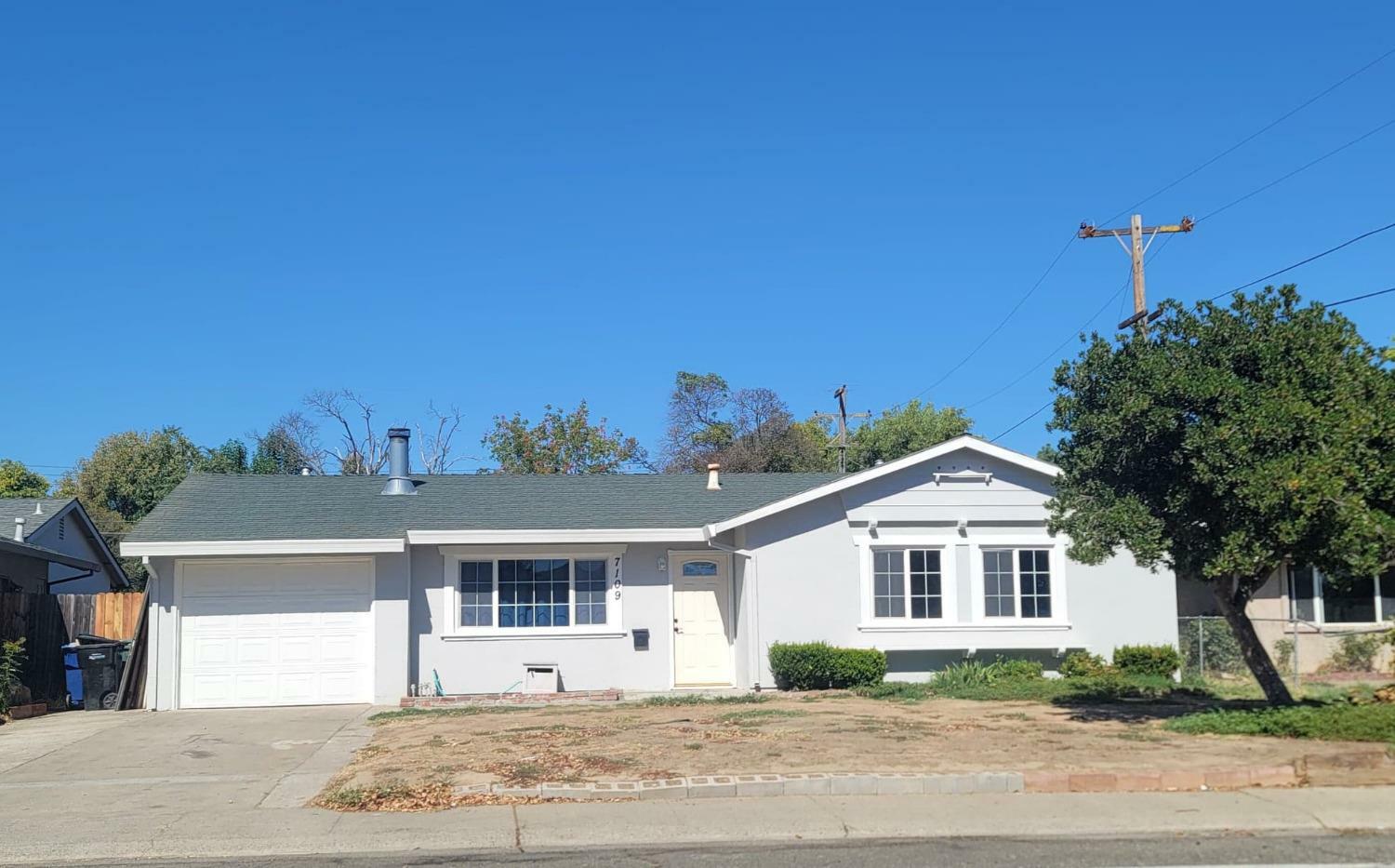 Property Photo:  7109 Lawnwood Drive  CA 95828 