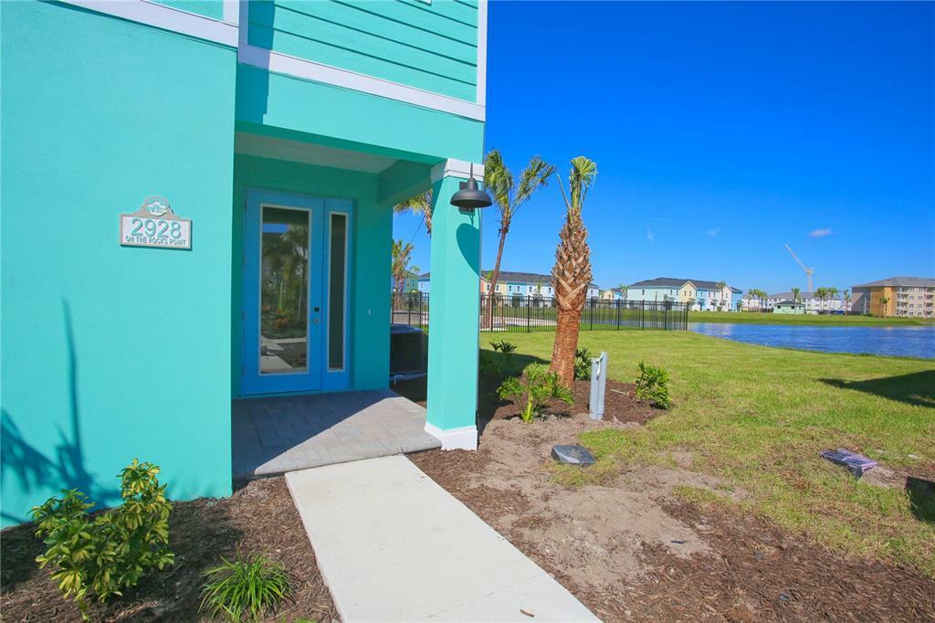 Property Photo:  2928 On The Rocks Point  FL 34747 